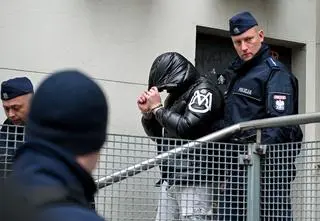 Zmiana zarzutu dla Łukasza Ż. Grozi mu nawet 30 lat więzienia 