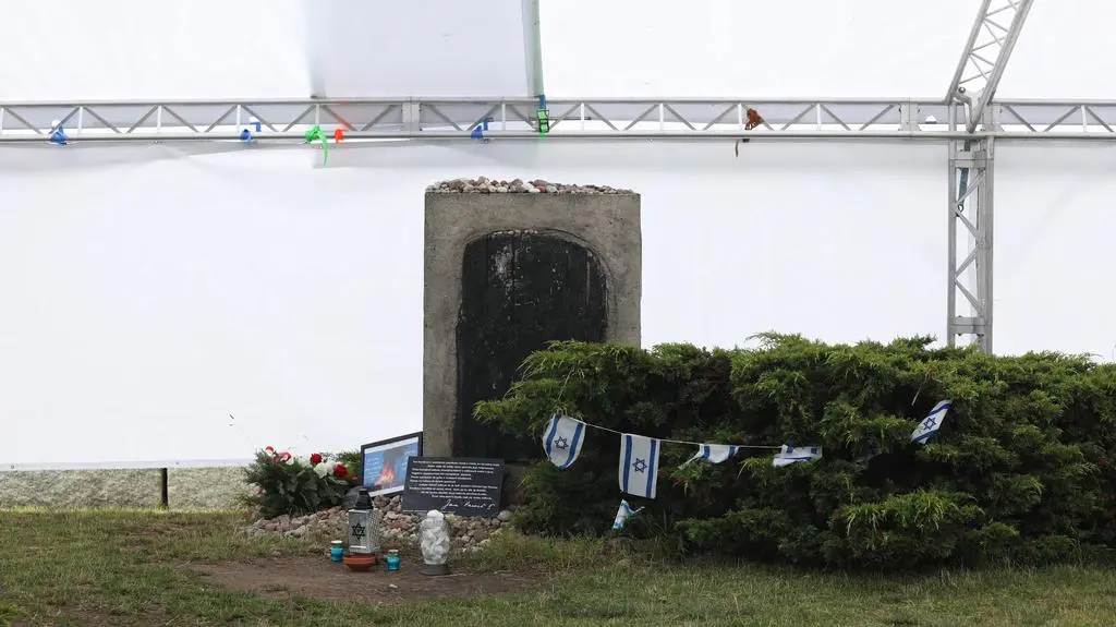 Pomnik upamiętniający ofiary mordu w Jedwabnem 