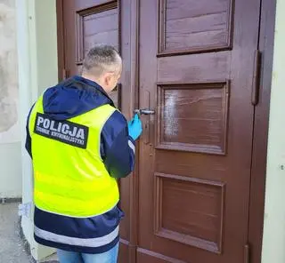 Włamanie do kościoła w gminie Sadki