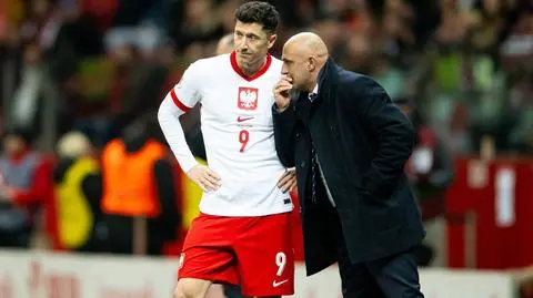 Ekspert o konflikcie Lewandowskiego z Probierzem. "Dziecinada" 