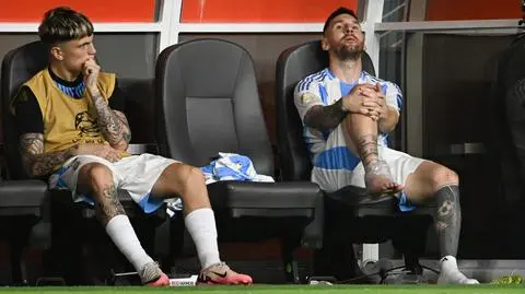 Przerwa w grze i dalsze badania. Messi dochodzi do siebie po kontuzji