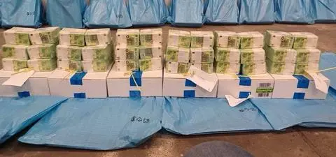 Zabrali miliony i złoto. "Zagranie ostatniej szansy Orbana"