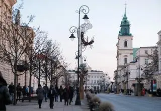 Kraków założył się z Warszawą o frekwencję. Kto wygrał?