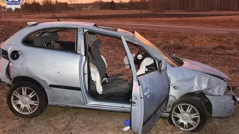 W trzech wypadkach zginęły trzy osoby, cztery są ranne
