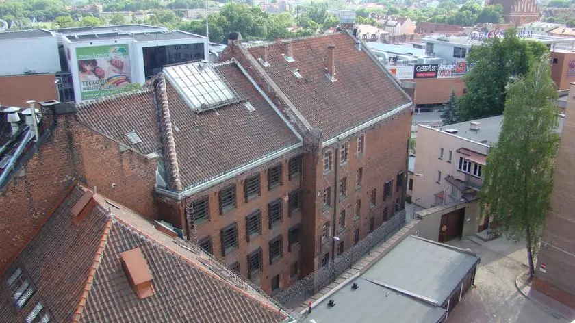 Mieszkańcy nie chcą aresztu w centrum miasta