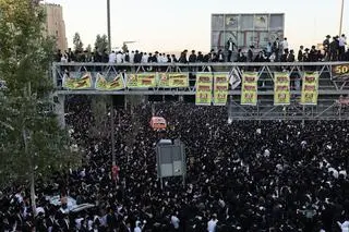 Protest ultraortodoksyjnych Żydów przeciwko poborowi do wojska w Jerozolimie