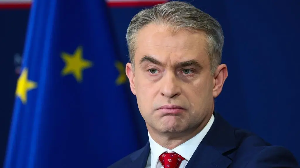 "Stawiam panu, panie prezydencie, akt oskarżenia"