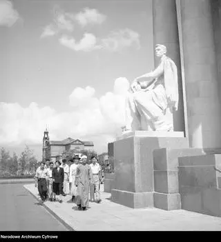 V Światowy Festiwal Młodzieży i Studentów. Warszawa 1955 