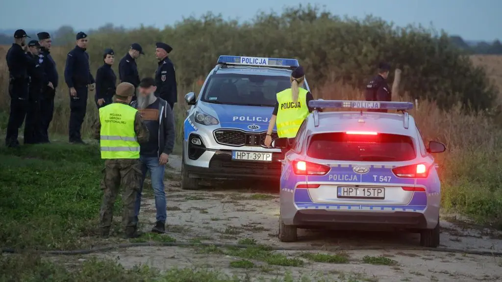 Znaleziono "obiekt przypominający drona". Komunikaty policji i żandarmerii