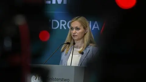 Limity płacowe, e-kolejka, koniec "procedury walizkowej". Trwa konferencja