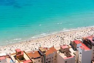 Alicante, Costa Blanca, wybrzeże Hiszpanii to popularna lokalizacja inwestycji