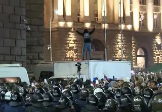 Niedługo wprowadzają euro. Teraz protestują przeciw budżetowi