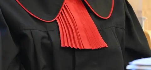 Odpowie za nakłanianie małoletniej do prostytucji