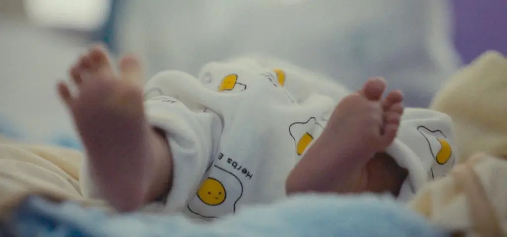 "Na sprzedaż została im tylko macica". Prawdziwa twarz surogacji