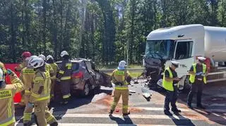 Tragiczny wypadek pod Bełchatowem. Nie żyje 20-latek