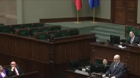 Matecki zrzeka się immunitetu