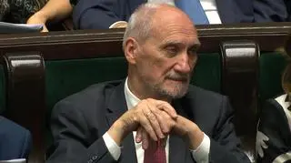 Aneks był tajny prawie 20 lat. Prezydent "powinien się z tego wycofać"