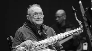 "To, co zrobił dla jazzu, jest nieocenione". W TVN24 wspominają Michała Urbaniaka 