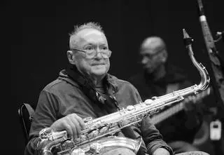 Nie żyje ikona polskiego jazzu, atak na polski konsulat, ostrzeżenie dla klientów banku 
