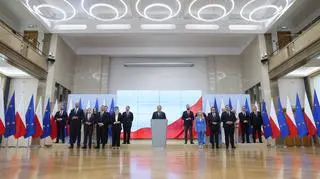 Premier przedstawił zmiany w rządzie. Wydanie specjalne w TVN24