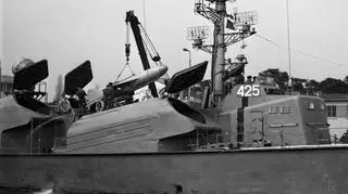 ORP "Gdynia" został zbudowany w stoczni rzecznej w Rybińsku nad Wołgą, na terenie ówczesnego ZSRR