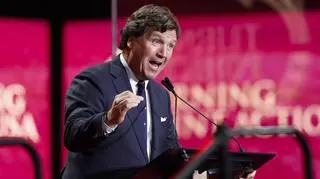 Tucker Carlson: dlaczego Polska nie pójdzie na wojnę z Rosją? Ostra odpowiedź Sikorskiego