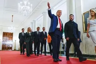 W Białym Domu doszło do serii spotkań z udziałem Trumpa, Zełenskiego i europejskich przywódców