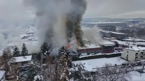 Pożar hali w Skawinie