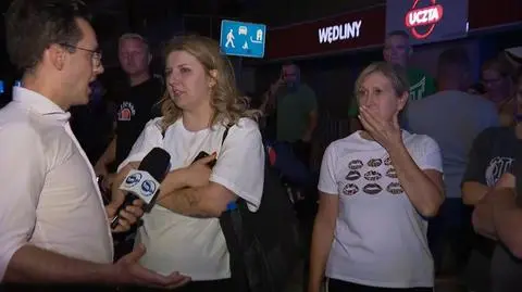 Ogromny pożar w Ząbkach. Relacje mieszkańców. "Ten dom, który płonie, to jest mój dom"