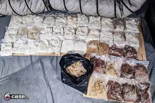 Na posesji w Imielinie policja odkryła laboratorium produkujące mefedron
