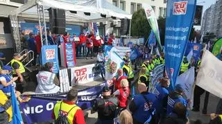 "Ogólnopolski Marsz Niezadowolenia" w Warszawie 