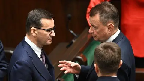 Premier Mateusz Morawiecki i minister obrony narodowej Mariusz Błaszczak 