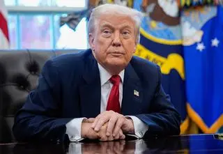 Trump reaguje na słowa Zełenskiego. "Nie podoba mu się układ? Musi polubić"