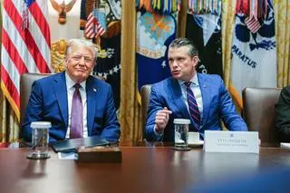 Donald Trump podczas posiedzenia jego gabinetu