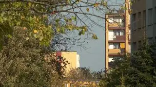 Nawrocki wraca do rzekomej "eksmisji" rodziny z dzieckiem. Trzaskowski: zaproponowano im inne mieszkanie