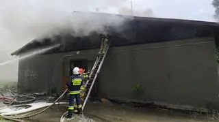 Pożar danwych budynków socjalnych