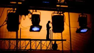 Wszystkie oczy na teatr