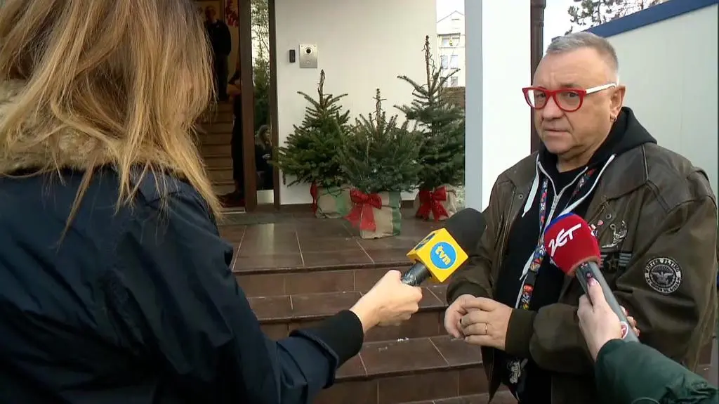 Niech się naród obudzi