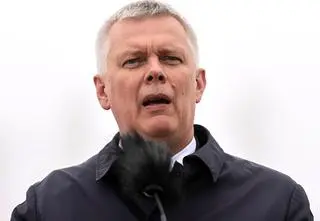 Siemoniak w Niemczech o "nowym problemie" na granicy