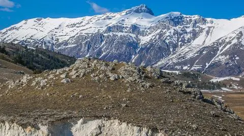 gory wlochy Gran Sasso shutterstock_1360434845