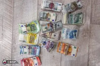 Zabezpieczono też pieniądze 