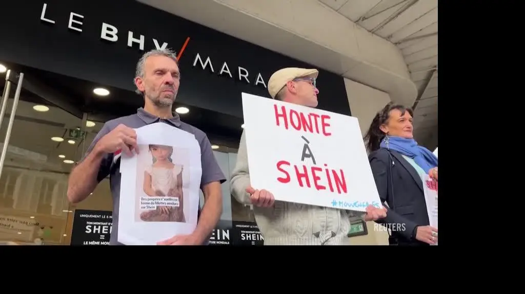 Protest przeciwko lalkom na platformie sprzedażowej 