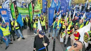 "Ogólnopolski Marsz Niezadowolenia" w Warszawie 