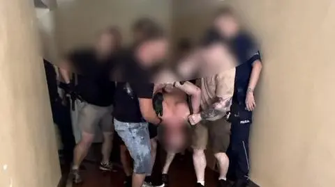 47-latek groził, że wysadzi budynek we Wrocławiu