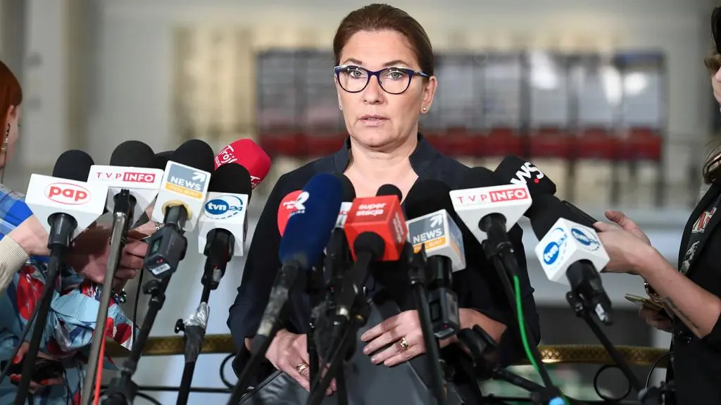 Mazurek o decyzji prezydent Warszawy: skandaliczna podważająca demokrację