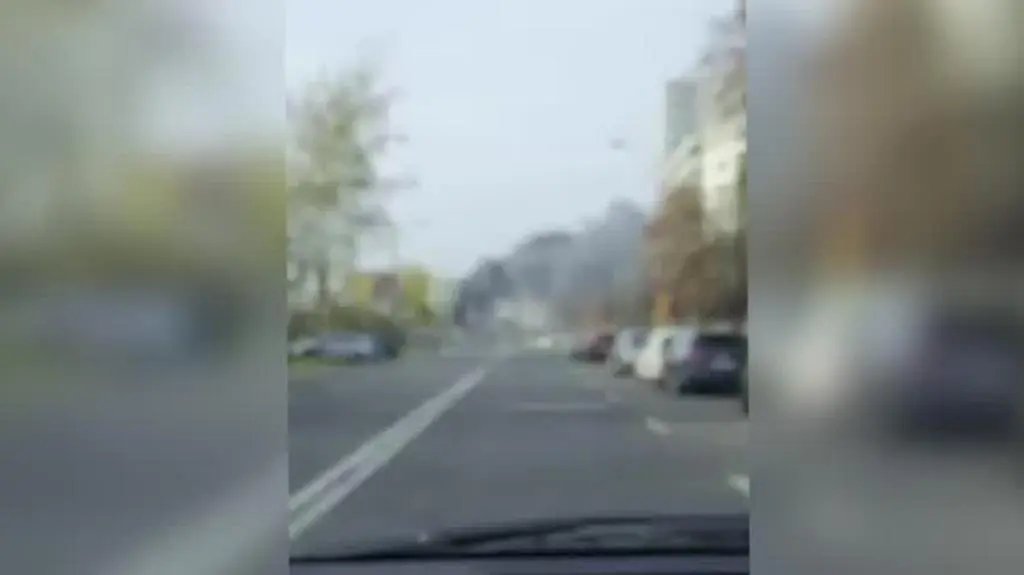 pozar_blur
