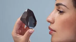 Diament "Enigma" waży 555,55 karatów