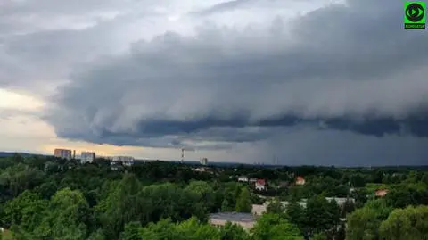 Śląsk po załamaniu pogody. "Strażacy wyjeżdżali głównie do zalanych posesji"