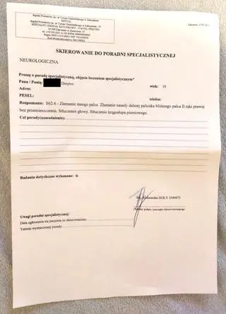 Wolontariusz ma obrażenia