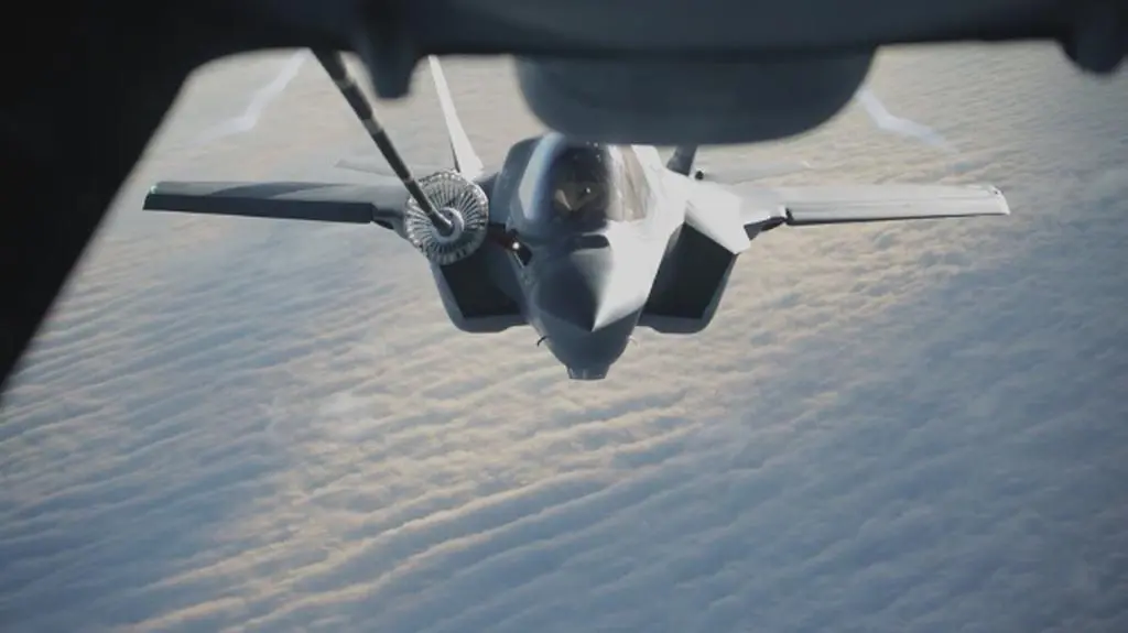 F-35 w locie do Wielkiej Brytanii